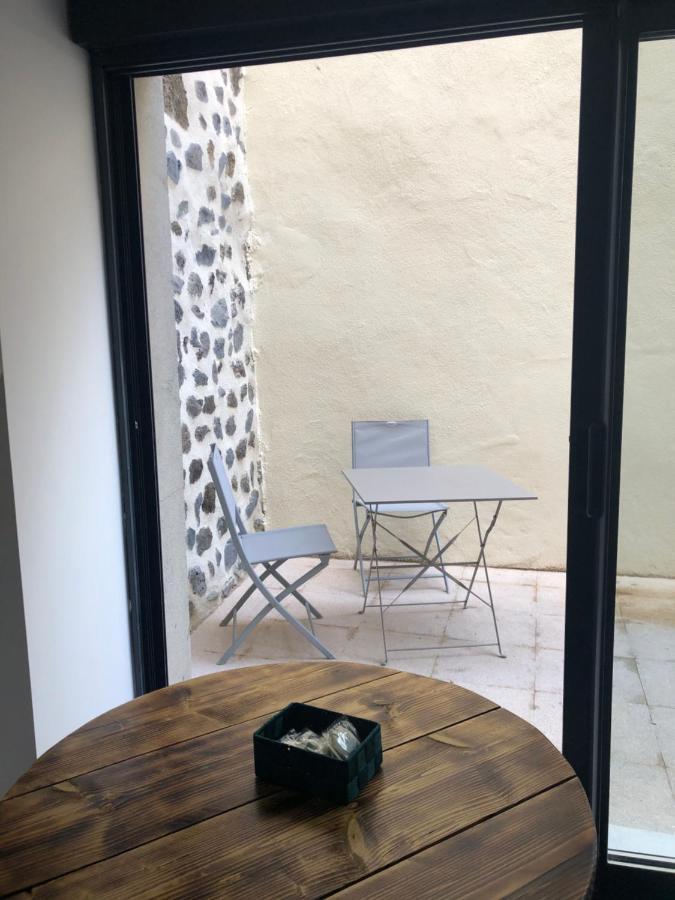 Studio Cocooning Spa, Lit Xxl, Cour Exterieure Le Puy-en-Velay Bagian luar foto